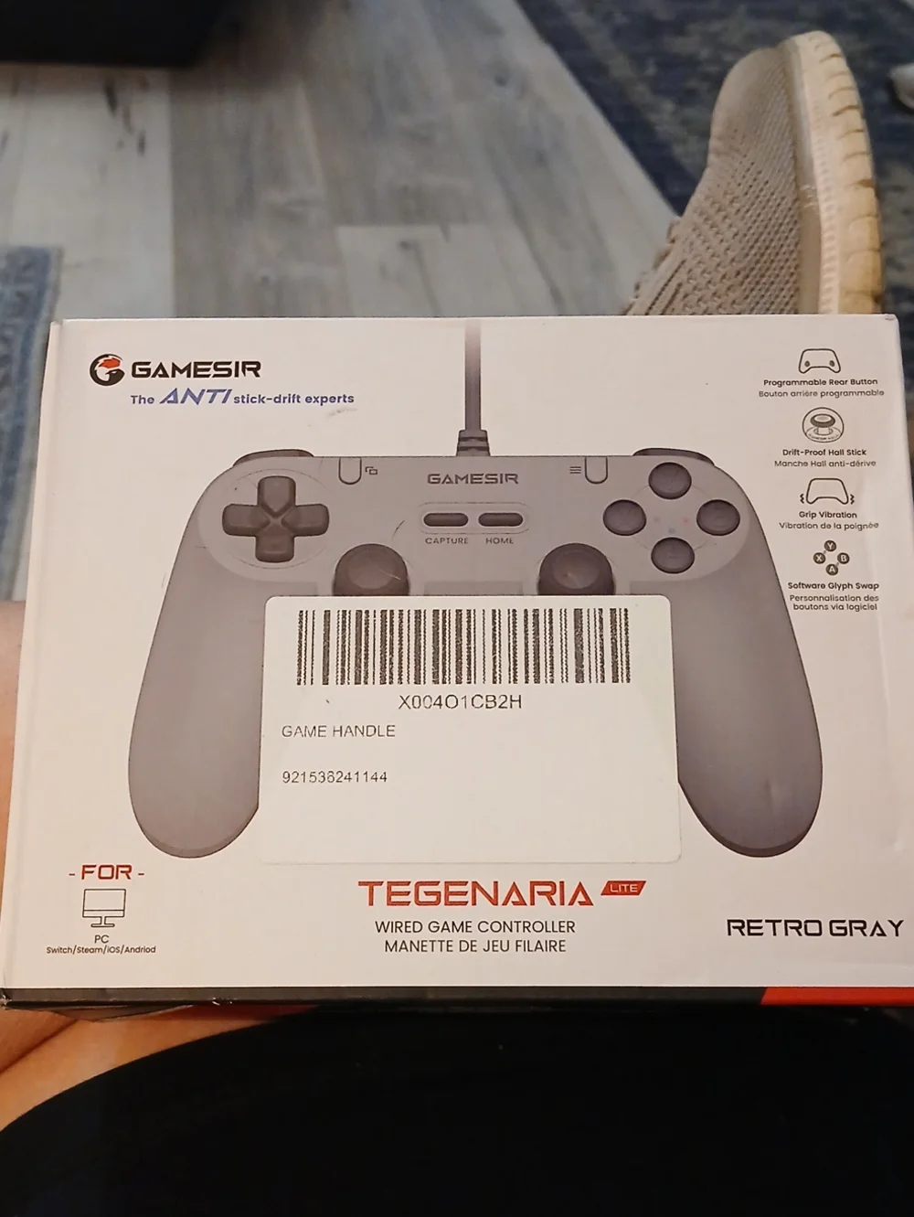 Tegenaria Lite Wired Controller — Retro Gray